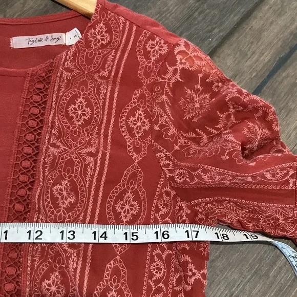 TAYLOR & SAGE Lace Boho Gauze Top S.   B - Picture 6 of 9